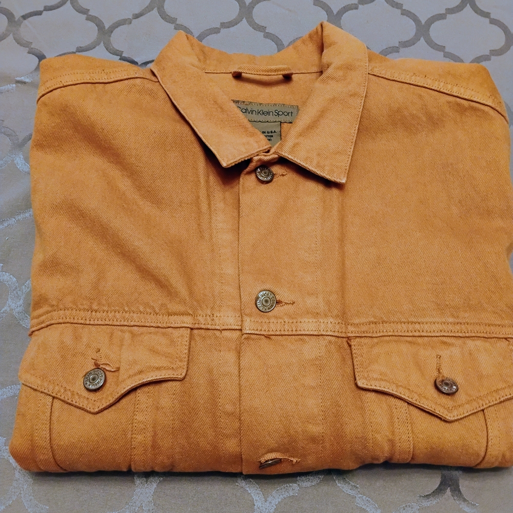 Calvin Klein Vintage Button-Front Trucker Jacket in Orange / Brown - Picture 2 of 7